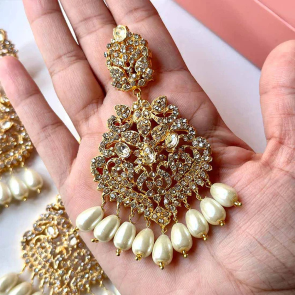 Artificial Jewellery